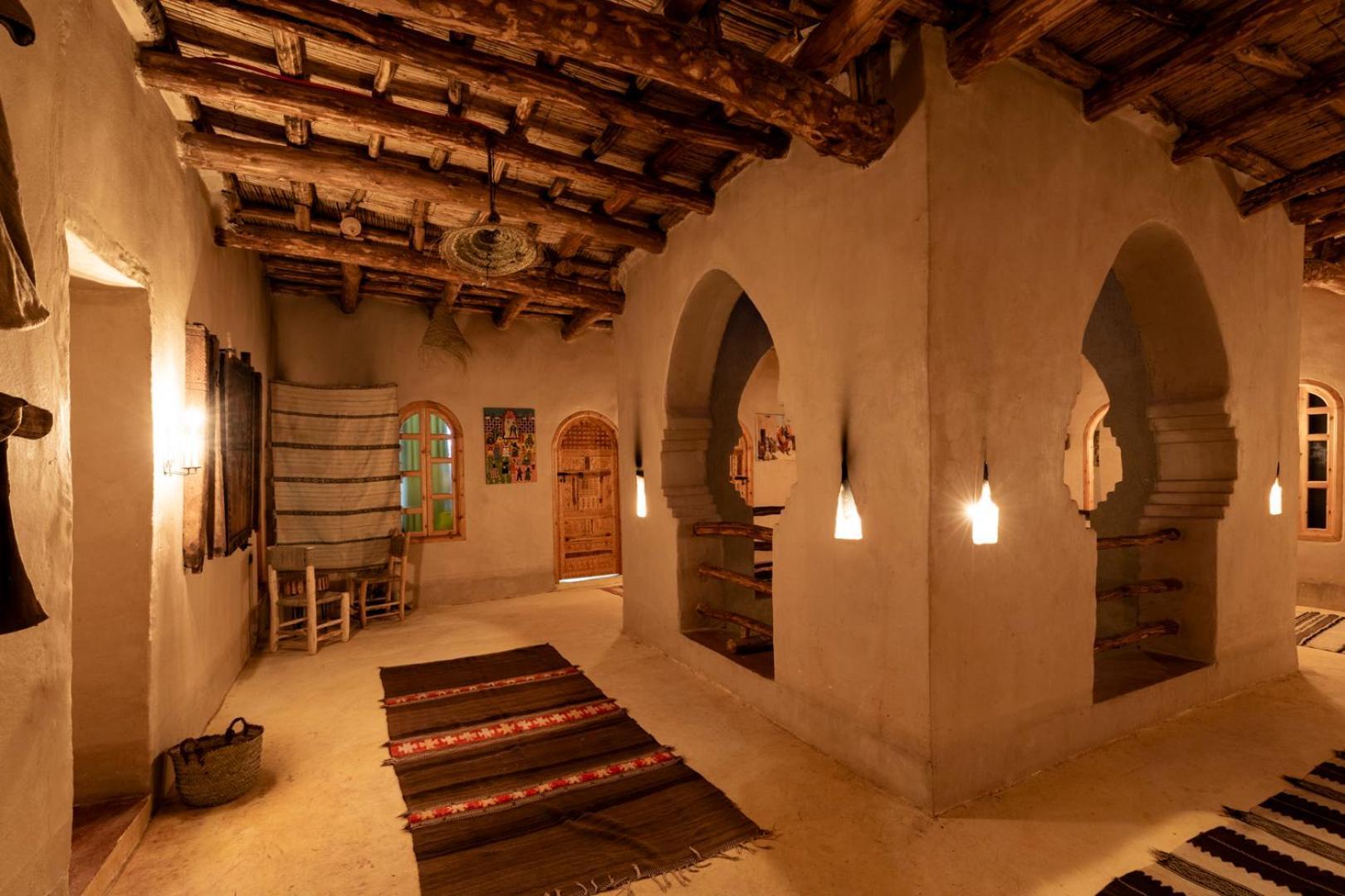 Kasbah Tebi Panzió Ajt Benhaddu Kültér fotó