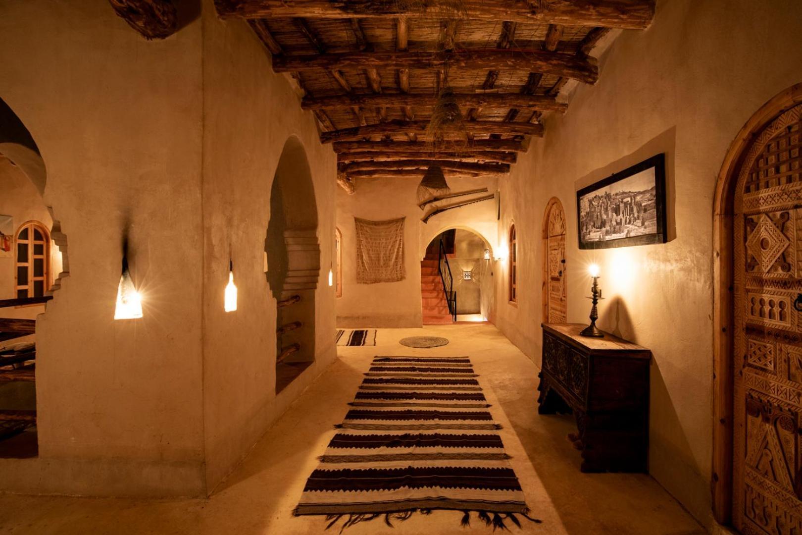 Kasbah Tebi Panzió Ajt Benhaddu Kültér fotó