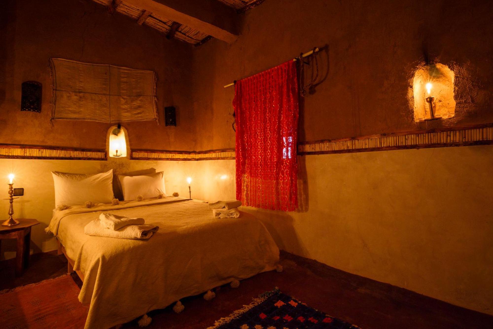 Kasbah Tebi Panzió Ajt Benhaddu Kültér fotó