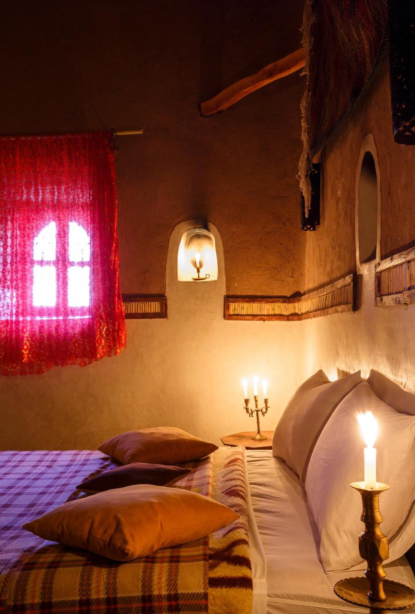 Kasbah Tebi Panzió Ajt Benhaddu Kültér fotó