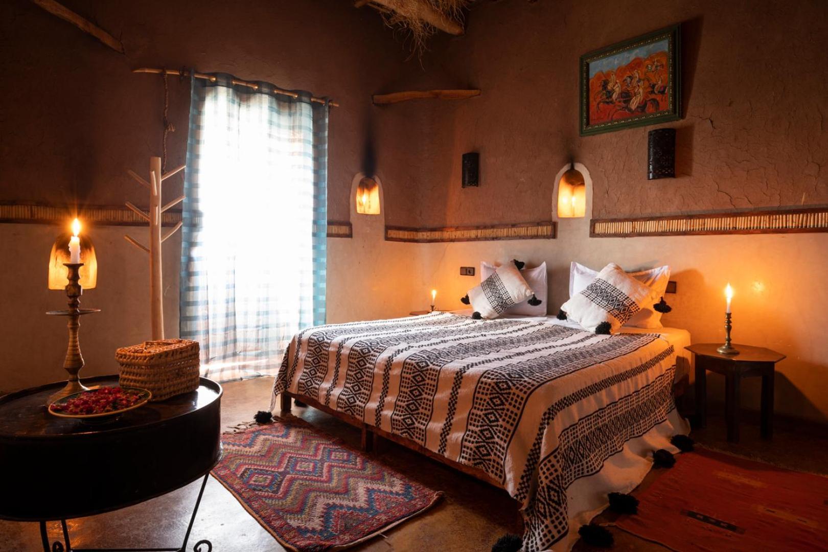 Kasbah Tebi Panzió Ajt Benhaddu Kültér fotó