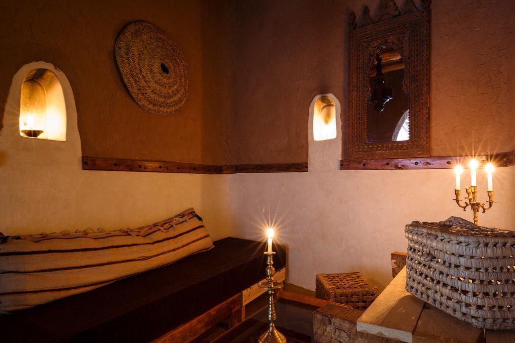 Kasbah Tebi Panzió Ajt Benhaddu Kültér fotó